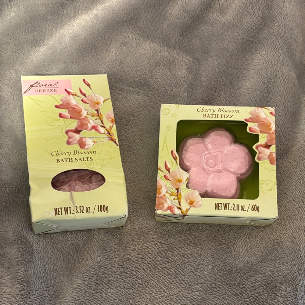 Floral Breeze Cherry Blossom Bath Set